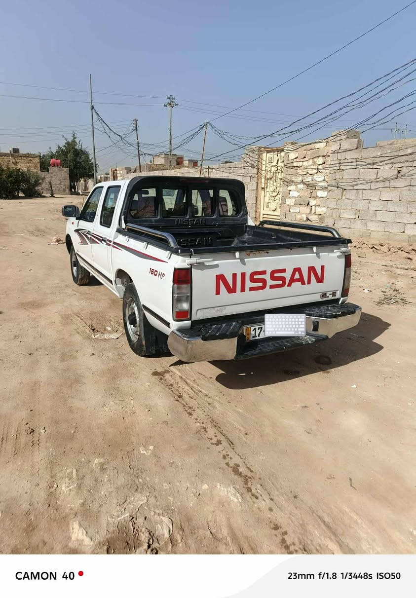 السلام عليكم نيسان شبوط موديل 2016 فول مواصفات   رقم مثنى انكليزي  محرك كير اكسن كفاله تايرت جديده تبريد تتدفئه شغال سنويه لل 30 بيه اربع قطع  ثنين تبديل وثنين صبغ  دواخل نضيف السعر 150 وبيه مجال الاستفسار أكثر  عل الرقم ***********
