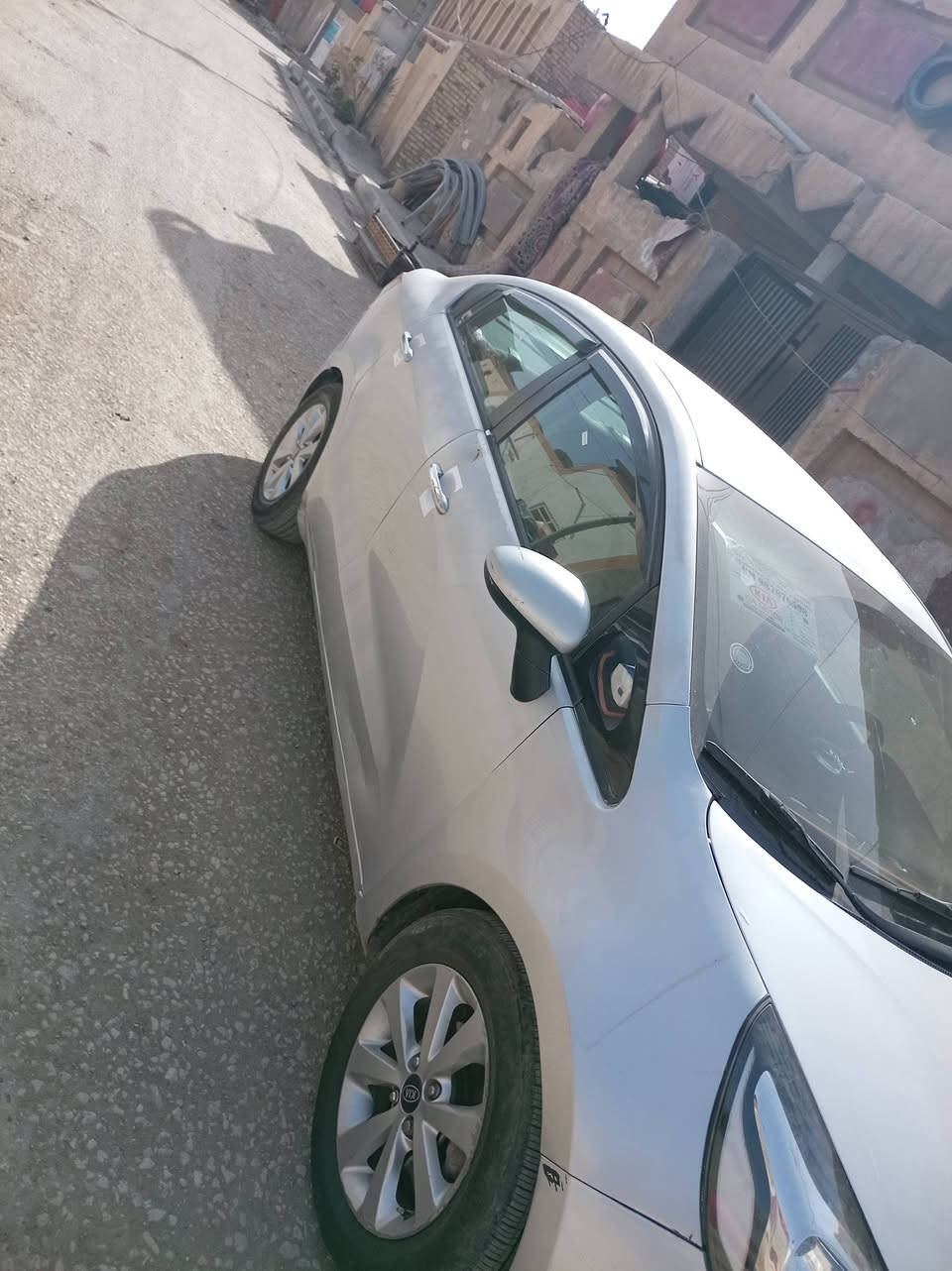 السلام عليكم
🚘كيا ريو 2015  بأسمي رقم  ذي قار ،  تخم تاير  ،  كير نظيف جدا مكينة شد جديد   ،   تحكم ستيرن  ،  مقلل صرف الوقود  ، 
لايت زنون شمسي عالي ناصي
📸صور وسونار داخل المنشور 
ذي قار قضاء النصر (السعر 85وبيه مجال
للأستفسار اتصال واتساب 
***********
