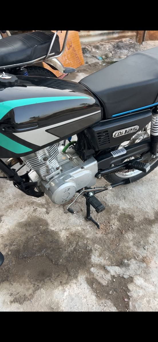 دراجه ايراني محرك نامه جاهزه من كلشي كهرباءيات نهضه معدل دبلات تايرات كلشي جاهز بيهه مكينه خرسه لا تبخير ولا تنقيص ونضافه كدام عينك مكان قضاء المدينه سعر 350 وبيه مجال بسيط رقم *********** متوفر واتساب
