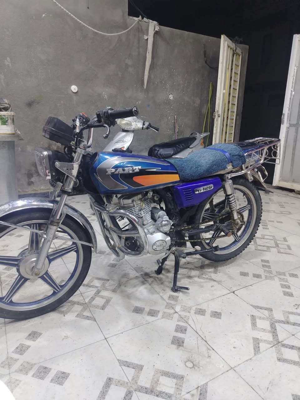 السلام عليكم دراجة بارت 2023 اوراقهة موجودة دراجة مفتوحة مبدل بوش وبستم وكلجات دراجة خير من الله شلعة ومعدل لايت امامي عالي ناصي نشرة خلفية شغالة سلف هندر شغالة عوزهة ترتيبات سعر 550 قفل لتواصل واتساب فقط ***********
