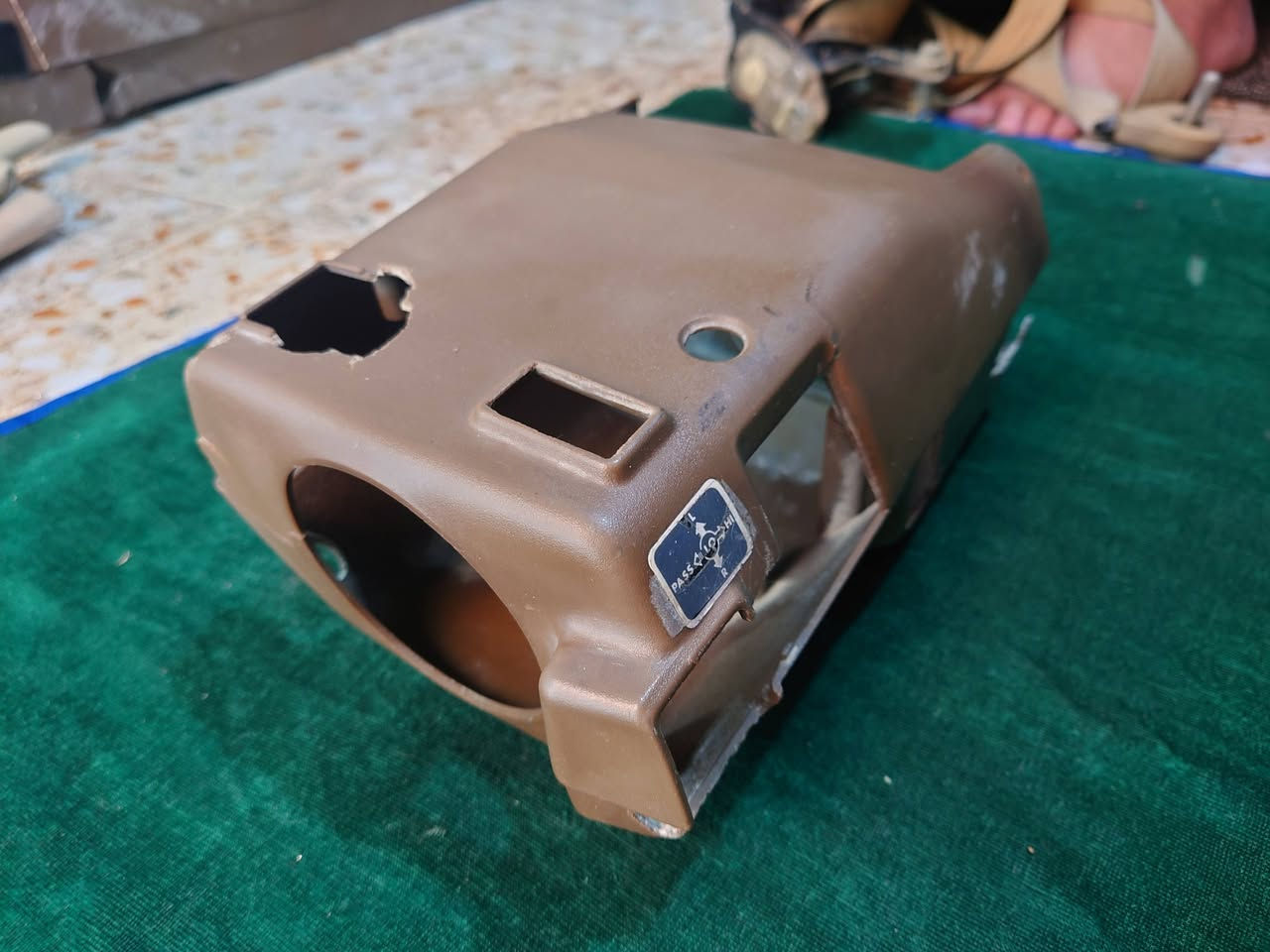 غراض كراون 81 ديلوكس مكاني بغداد ***********
