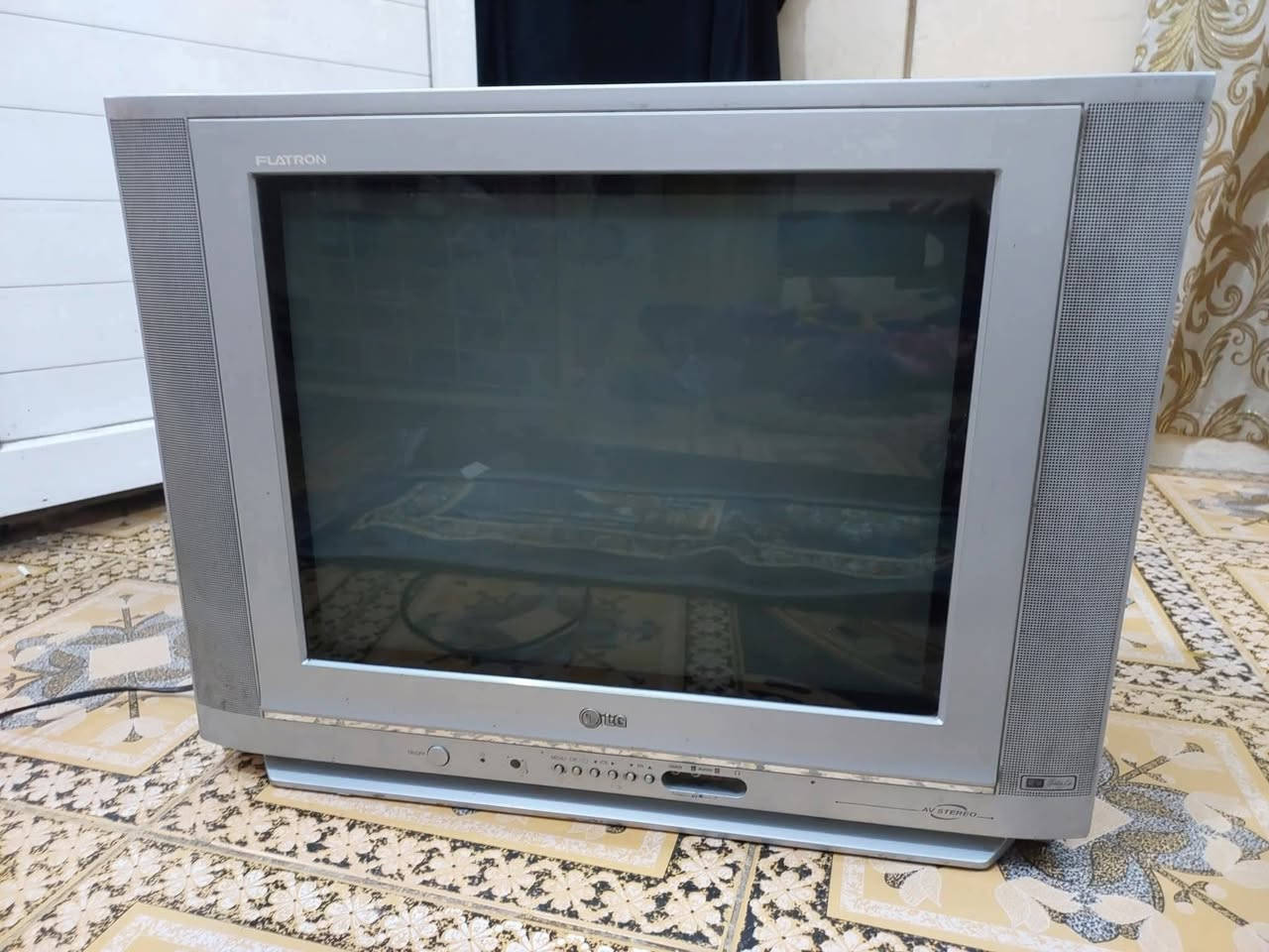 غراض استخدام قليل نظيفات المكان النجف تفاصيل على الخاص او الاتصال على الرقم ***********
