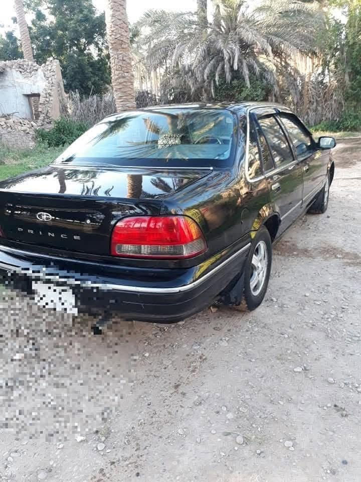 🚗 للبيع:  سياره برنز فراشة موديل 1996 (مال جناي) 🚗
المواصفات والنظافة:

 النوع: برنز (فراشة).

 الموديل: 1996.

 النظافة: فول فول نظافة، سيارة حشمة ومال جناي.

 الصبغ والضرر: مكفولة كفل عام (من الضربة ومن الصبغ)، ما بيها قطرة صبغ نهائياً وبحالة بلادها.

 الكير: عادي (خفيفة جداً بالنشطة وبالمشي، واقتصادية).

💰 السعر:

40 ورقة (4,000$) وبيهه مجال قليل جداً للشراي الطيب والقفل بعد المعاينة.

📞 للتواصل والاستفسار:

[***********] أو المراسلة على الخاص.
