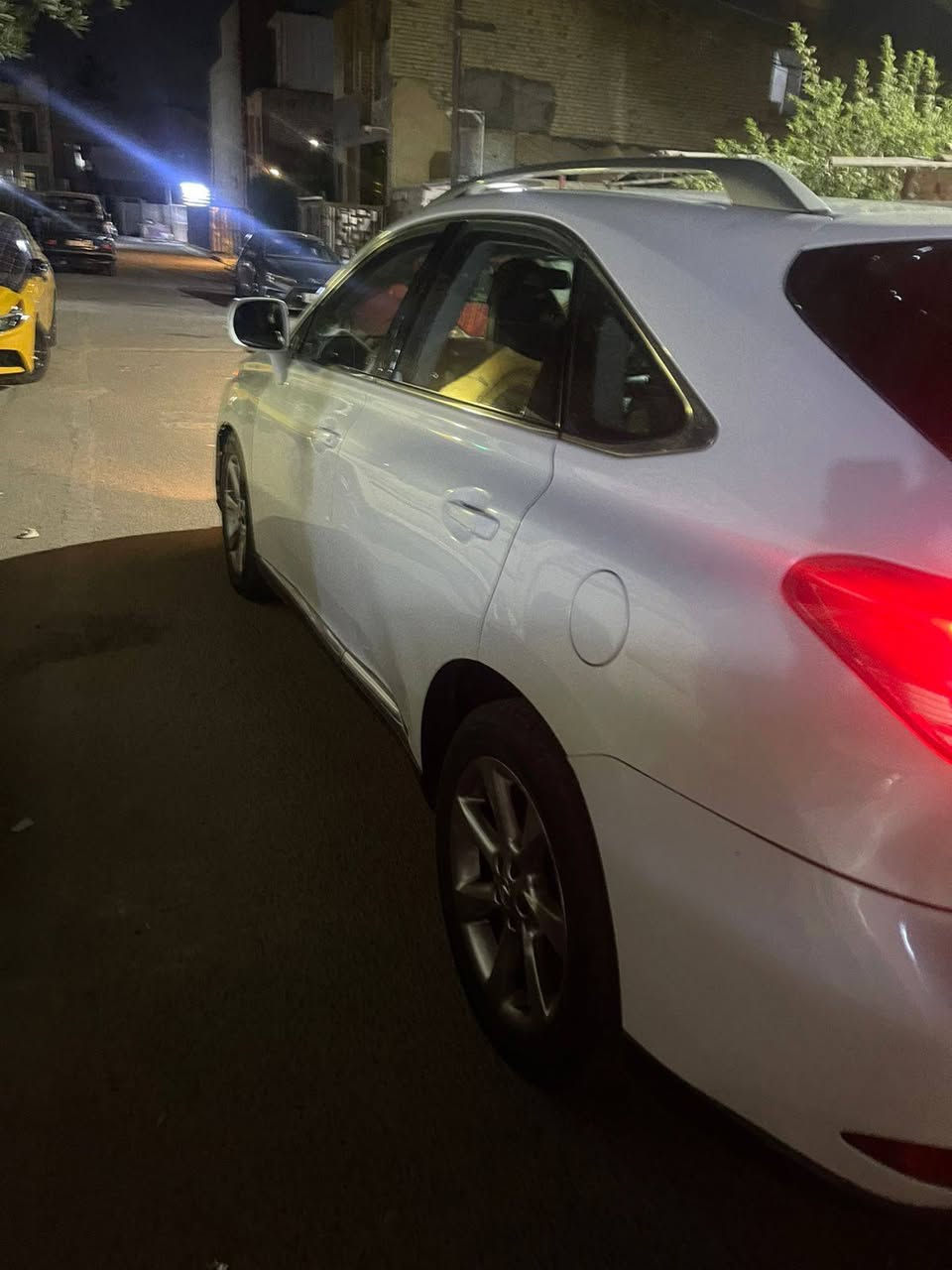 سيارة اكزز ٢٠١٠ فول مواصفات اربع قطع صبغ بيهة بارد قليل  رقم مميز اربع ارقام بغداد تحويل مباشر سعر ١٢٥ قفل


**إذا كنت صاحب هذا الإعلان وتريد حذفه لأي سبب، رجاءا أرسل رسالة إلى الدعم الفني**