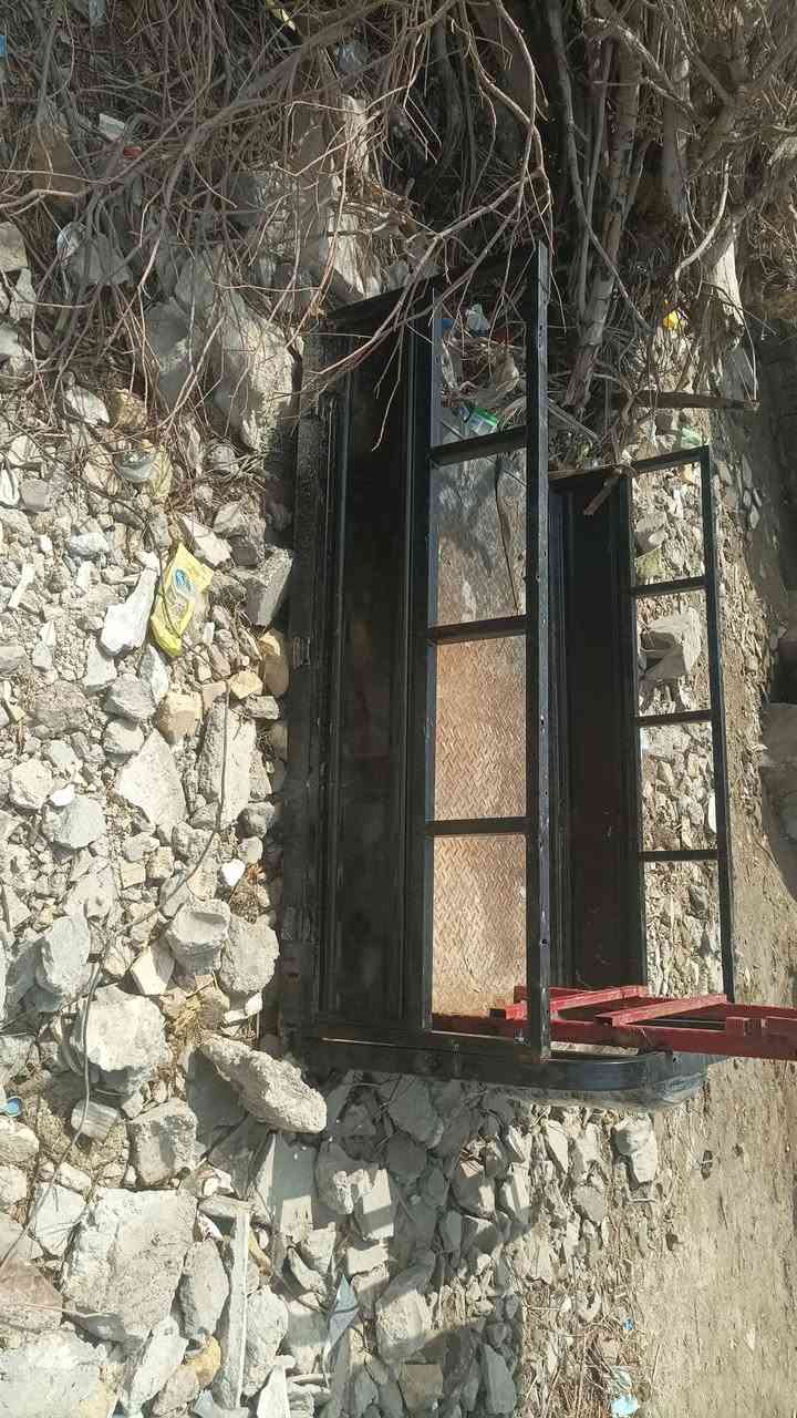 بدي نضيف للبيع 100 بي مجال  شراي انتصل ع رقم ***********
