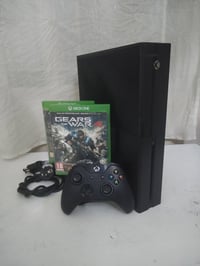 اكس بوكس وان • مع ملحقات • ديالى بعقوبة