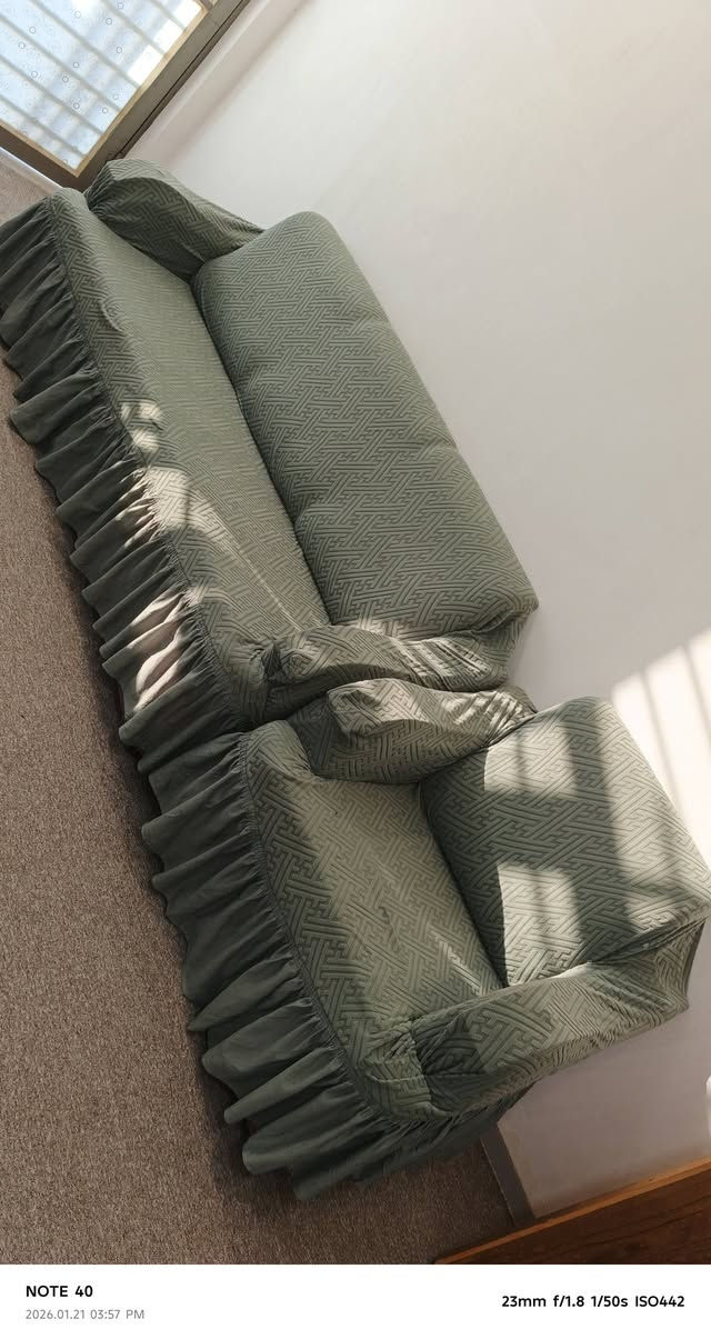 قنفات تسگام الخشب صاج 10گراسي +مفرش كامل سعر 225وبيه مجال.                  الرقم ***********6
