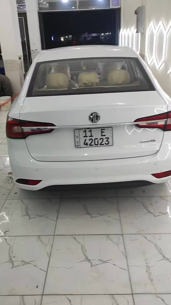 امجي موديل 2024 بأسمي 
مكفوله كفاله عامة 
رقم بغداد 
***********
السعر 110 بيه مجال للشراي 
عنوان كربلاء
