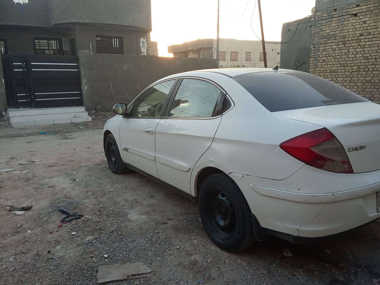 اسلام عليكم اخواني مدراء الاكروبات الاعزاء شيري أي ثري موديل 15 سيارة جاهزة من كلشي محرك كير كفالة بس الحدادية الأمام بيه اشوية ضعف يعني 50بل 100سيارة فول عدة البصمة سيارة استلام شركة ومخلصة تحويل كبل سعره 38وبيه مجال بسيط كلش اهواية مواصفات بيه السيارة رقمه قادسية مكان السيارة ذي قار سيارة استخدام شخصي فقط مال جناي سبب البيع عندي ضرف والله وبل عافية على إلي اتكون من نصيبة مكان ذي قار مركز المدينة سعره 38وبيه مجال بسيط كلش للاستفسار المراسلة أو الاتصال على الرقم الموجود أسفل *********** وبي واتساب وتحياتي للجميع
