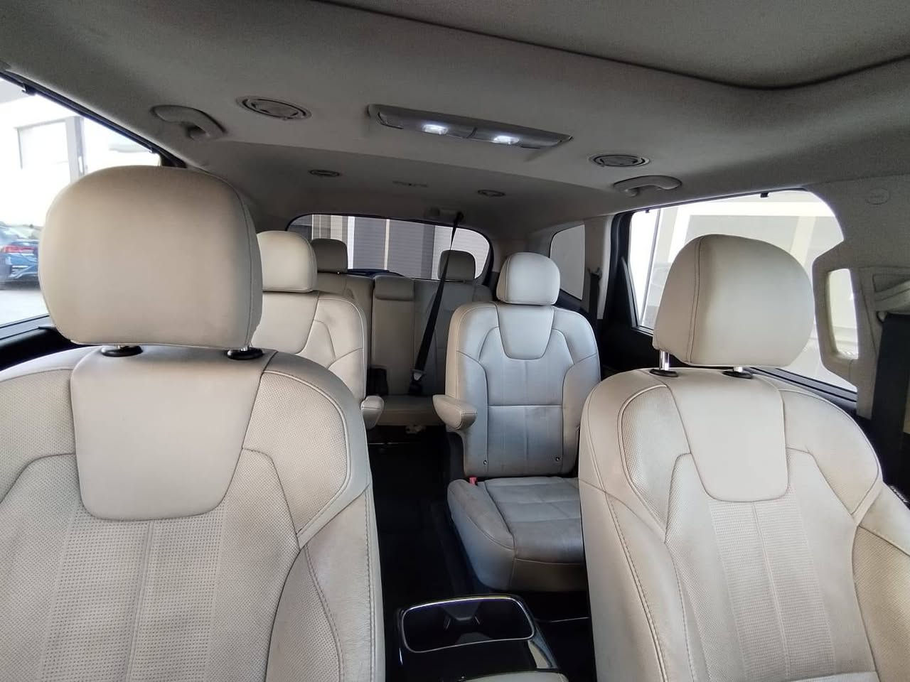 تلورايد 2021 EX
ضررها چاملغ+ربع بونيد بدون ايرباگ
بصمه تشغيل وابواب 
فتحه سلايد 
انظمة قياده ماوس
هاند بريك كهربائي
اوتو هولد
ستيرن رجاج وتوقف ذاتي بحالة الخطر
كشن منفصل 7 راكب vip 
كشنات كهربائية الامامية وتبريد+تدفئة
شاشة كبيرة
كاميرا دوراة
حساسات خلفية
رادار امامي وجانبي 
توقف ذاتي
مخارج شحن كل السياره  
بيع او مراوس بأقل حسب القناعة
صور الضرر خاص ب 265$ ومجال
مكان السيارة أربيل
***********
