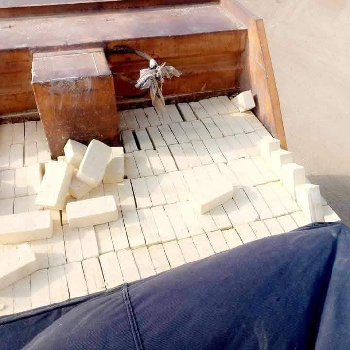 سلام عليكم طابوك العماره ميسان البيع بسعار مناسب درجه اولى نضيفه يوجد خدمت توصيل إلى البصره في كل مكان للتواصل خاص او وتساب اتصال ***********
