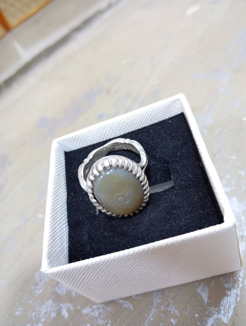 اسلام عليكم للبيع مكاني ناصرية قضاء رفاعي
وليريد توصيل هم اكو بس ادز رصيد ابو 5 مقدمة اسعارهن الأول 150 ولثاني ب 45 الف رقمي للتوصل ماسنجر ماعدي ***********
