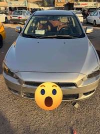مسبوشي لانسر مديل ٢٠١٦ ماشية ٨٤ الف مبدل بيها بس بنيد السيارة جاهزة من...