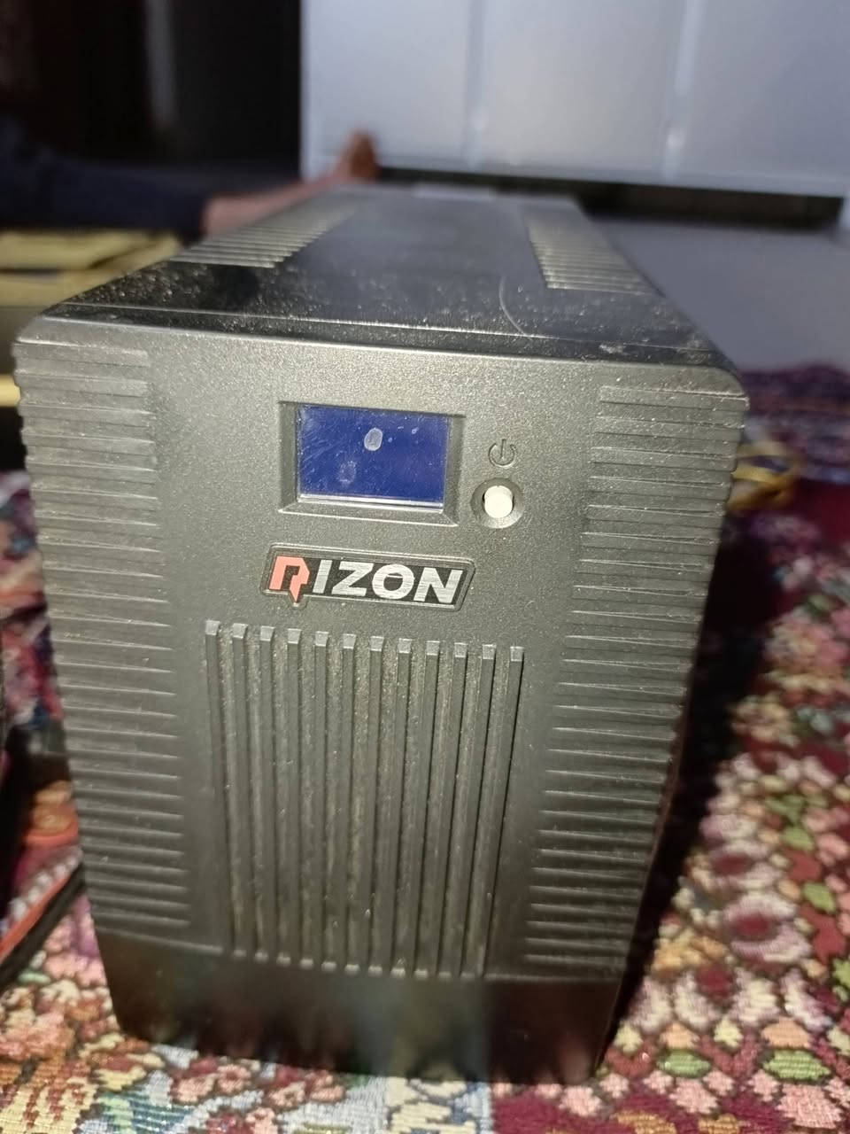 سلام عليكم ps5 سلم للبيع .
وياه يدات 2 اصليات.. 
و يوبي اس من شركه RIZON سعرها 100 الف 
الكارتونه مال البلي واليوبي اس موجودات 
البلي مستخدم فقط شهر وعفته نضيف ماابي شي 
وياه ملحقاته كامله جهاز تجيبله العاب وتلعب وياه سماعات محيطيه هديه 
مكاني بغداد مدينة الصدر قطاع 57 
***********
