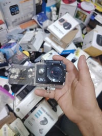 كاميرا أكشن (Action Camera) 4K جديدة بكرتونتها - بسعر لقطة! 📸 الوصف: ل...