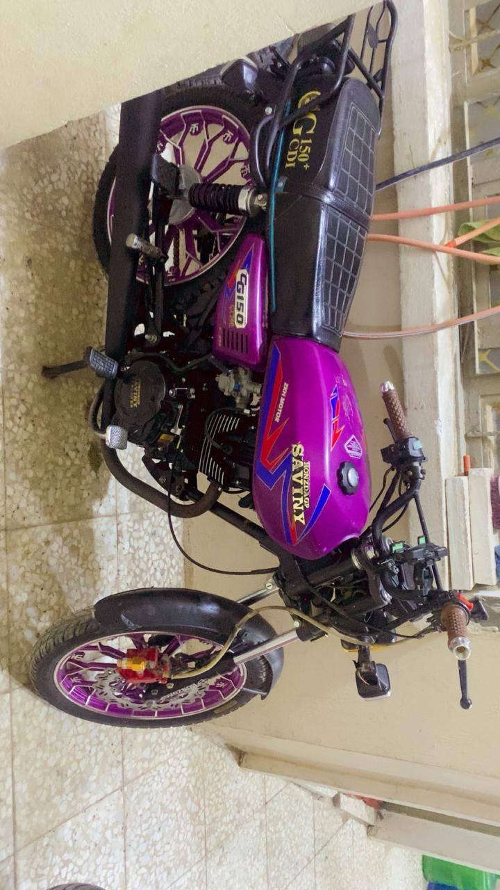 سلام عليكم دراجه البيع خمسه كير موديل 2025 اوراق اصوليه دراجه نضيفه مثل ماا بل صوره مكاني محموديه حي المرتضى ولي يريدها اني بل خدمه وهاذه رقمي *********** وبيهاا مجال الشراي
