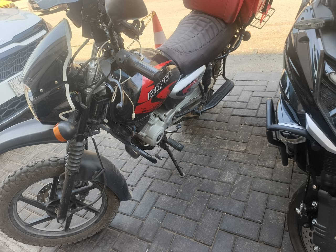 بوكسر 23  نازلة 24 دراجة نضيفة كلش مكفوله من تاير للتاير مكينه صبانه ممدود عليها فيلسه ممفيلسها وانت قيس
تايرات جدد كلشي بيها جديد ادامة كامله مسوي 
تشغل  وتطلع رقم بغداد تحويل ثاني يوم لوحات نكليزي ممستلمها تحول وتستلم بوجهك 
صورها بدون غسل لان مستعجل لغرض مريض 
سعرها 2500 وبيها مجال بسيط
مكاني بغداد 
بوكسر 23  نازلة 24 دراجة نضيفة كلش مكفوله من تاير للتاير مكينه صبانه ممدود عليها فيلسه ممفيلسها وانت قيس


**إذا كنت صاحب هذا الإعلان وتريد حذفه لأي سبب، رجاءا أرسل رسالة إلى الدعم الفني**