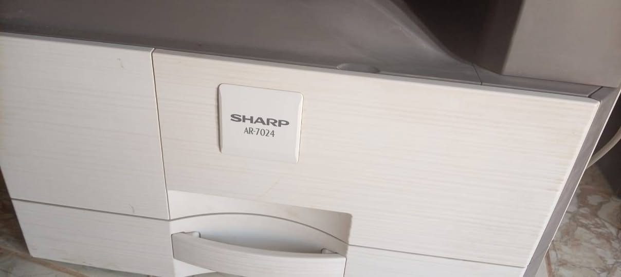ماكينه تصوير sharp 7024
طباعه ورق A3_A4_A5_A6 ساده
جديده كرت انفتحت للتجربه مع فاتوره بيع
سرعه طباعه عاليه جدا....... 
المكان شرق النيل سوق 6 
السعر هديه مليار ومتين 
للتواصل واتساب 0120837213


**إذا كنت صاحب هذا الإعلان وتريد حذفه لأي سبب، رجاءا أرسل رسالة إلى الدعم الفني**
