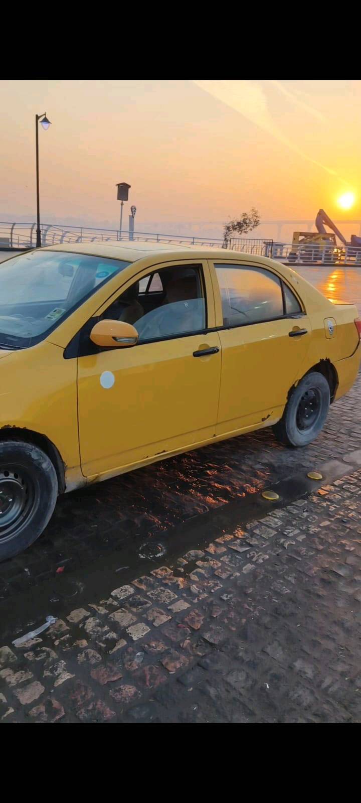 سياره بي وايدي  موديل 13السياره باسمي شرط التحويل السياره خير من الله بيها خيط تبخير حداديه كلها جديده شاشه بصمه تنته تجي وشوف وبيها مجال