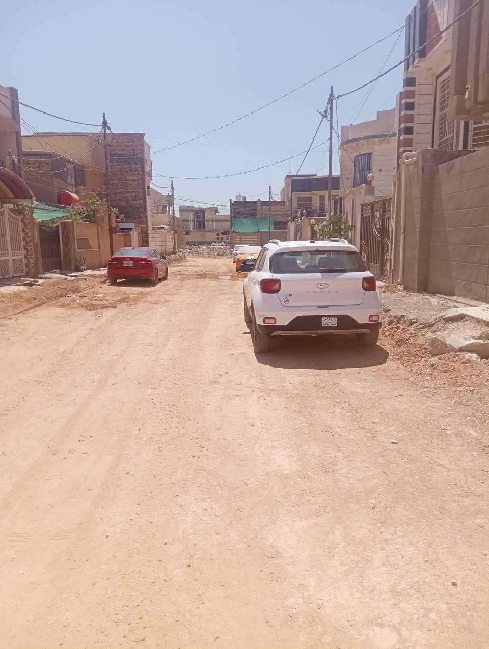 يوجد قطعة طابو صرف
المساحة 150متر 
الواجهه 7 اونص والنزال 20 محصورة 
شارع 80 محيزم 4 قريبة عل شارع 
تقريبا 80 متر 
للاستفسار مراجعة مكتب الشارقة للعقار مقابل مسجد الرحمن الاتصال اوعبر المراسلة ***********
