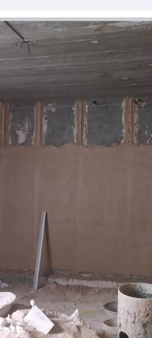 السلام عليكم كادر بياض شغل درجه اولى دقه في العمل والتزام بالمواعيد تشميع وبياض نعمل في بغداد فقط للتواصل *********** ابو امير الشمريخ
