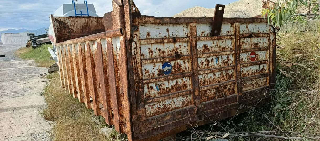 بۆدی  بۆفرۆشتن
٤/٤٠مەتر

ژ.م***********

سحر13$
