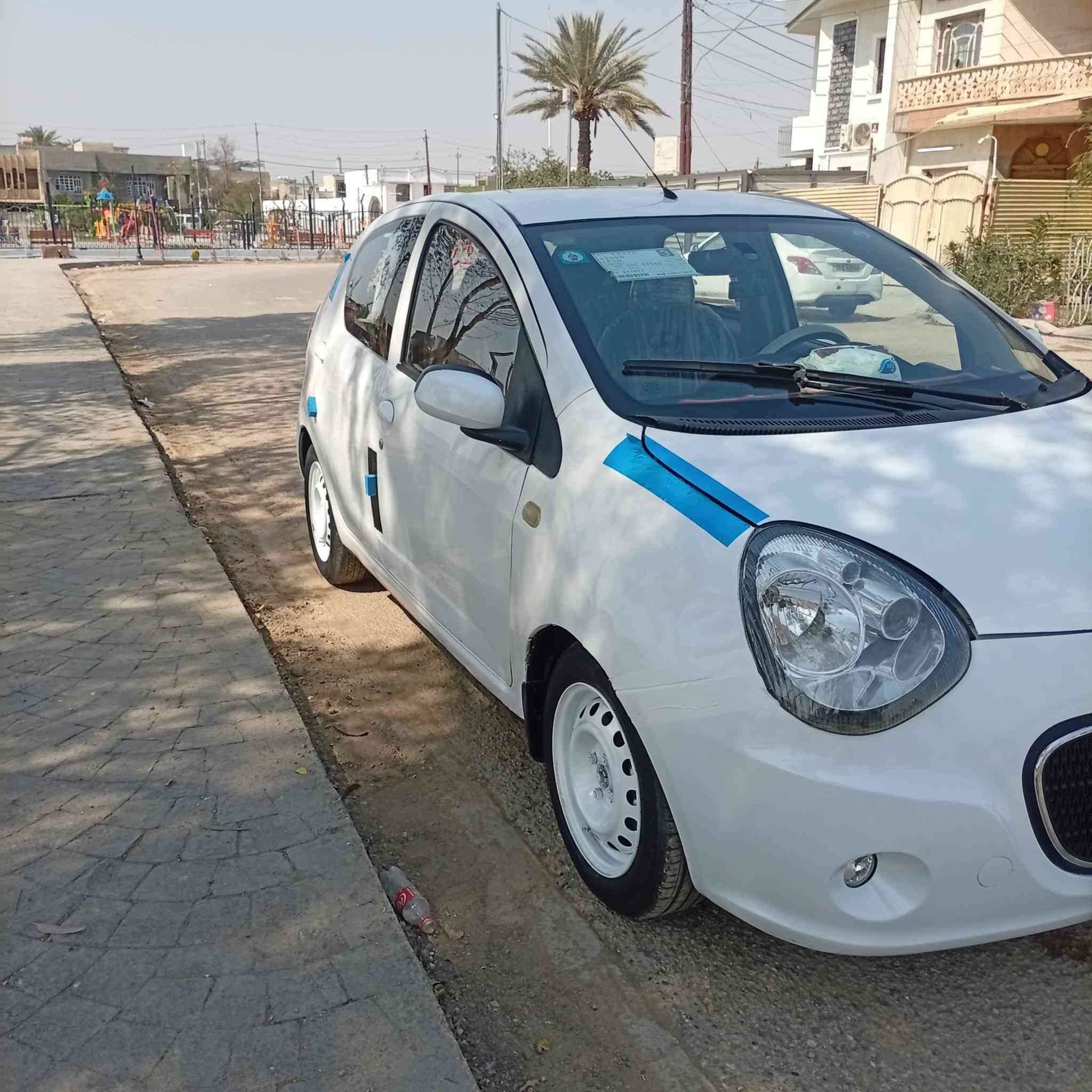 السلام عليكم… باندا موديل 2012 السيارة حلوة مابيها نقص برغي صبغ عام بدون ضرر تغيير لون من البرتقالي الى الابيض الكير المحرك التبريد بحالة جيدة الكهربائيات كلها شغالة الشاشة اندرويد رقم جديد انكليزي بغداد تحويل بأي وقت السعر 46 ورقة مكان السيارة بغداد / حي الاعلام 
***********
