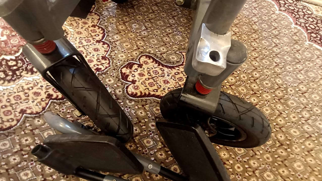 كرسي كهربائي قياس خاص دوشمه مانع تقرحات أخو كارتون يتحمل وزن 150 كيلو جهاز تحكم ناطق بطاريات اصليه متوفر توصيل لجميع المحافضات


**إذا كنت صاحب هذا الإعلان وتريد حذفه لأي سبب، رجاءا أرسل رسالة إلى الدعم الفني**