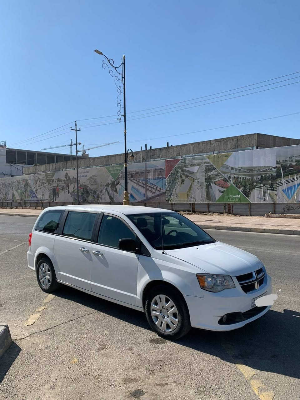 دوج كرفان لبيع موديل ٢٠١٩ بيها بنيد وجاملغ الأمامي فقط  سياره حلوه ونضيفه رقمها كربلاء خصوصي
السعر ١٧٥ وبيها  مجال قليل
الاستفسار ***********
