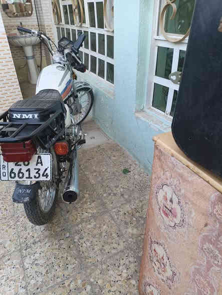 دراجه مديل 18 شرط مدوار بئسمك استوني
شادله محرك جديد دراجه ماعيزه كلشي. غير متوجد عل فيس ***********
