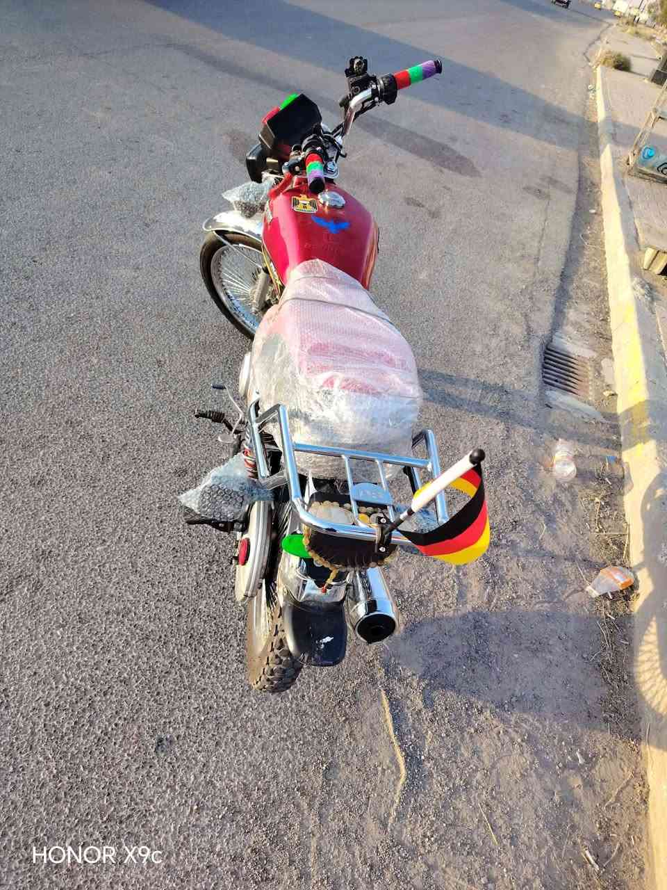 سلام عليكم دراجه سونيك موديل 2024 دراجه ما مفتوه كبس دراجه نضيفه بشكل مجنبزه الشراي بي خير ودلل هاذه رقمي ***********
