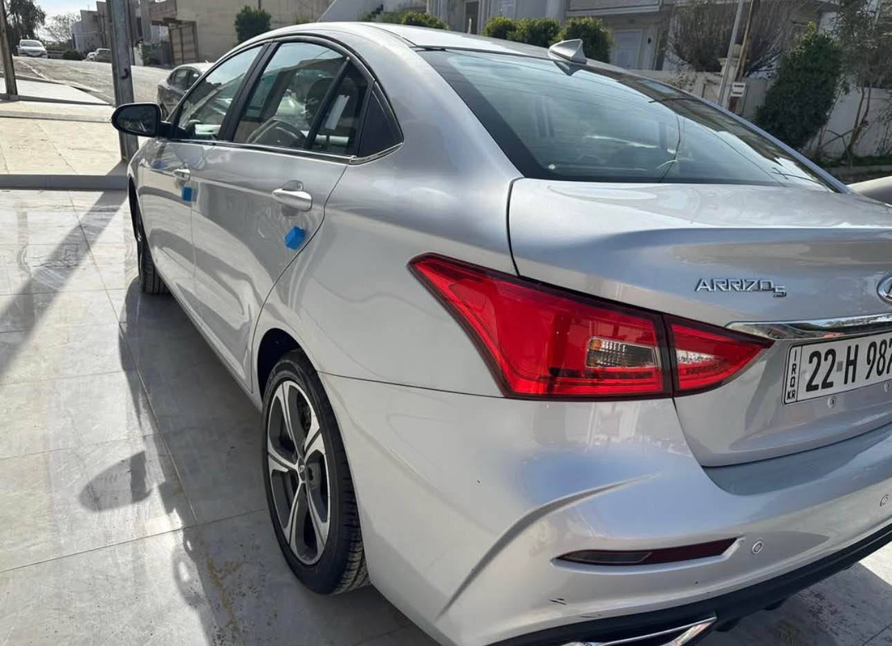 فول مواصفات ما عدا البصمة
حساس امامي و خلفي 
شاشة كبيرة 
كامرة 
حساس تايرات 
سلايد 
جلد لو بيجي 
ماشيه 16 الف 
بدون اي ملاحظة 
بعدها بحالة الوكالة بعدها بالضمان الشركة
بيها دفتر بانزين 
السيارة باسمي 
السعر 104 و بيها مجال قليل 
*********** كركوك, العراق
