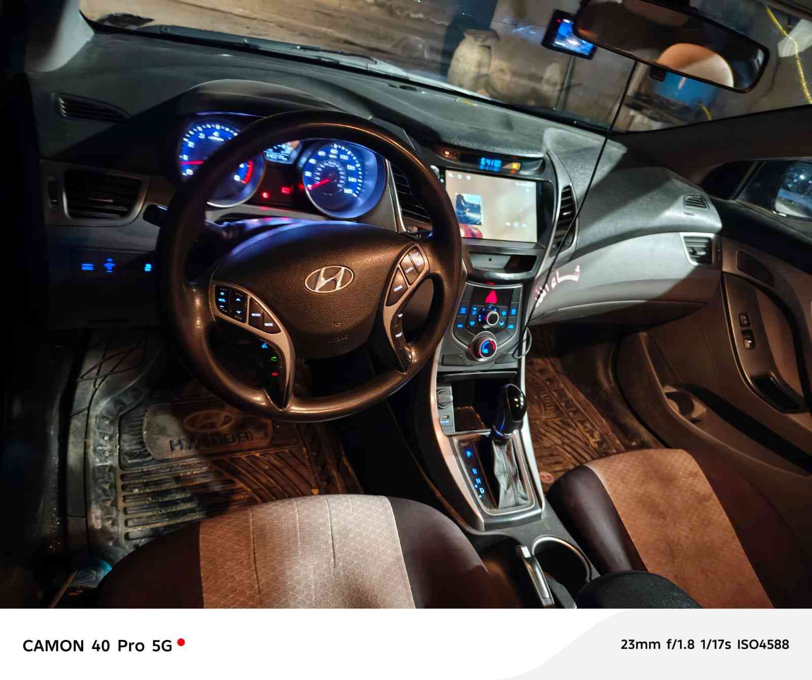 السلام عليكم سياره النترا 2016 فول مواصفات محرك دوش 1800كير ومحرك مكفول حادث بسيط بس بنيد ولباب الصدر مرشوش كلير مانع نزلق تحكم بسرعه السعر 125 بيها مجال العنوان بغداد الشعله ***********
