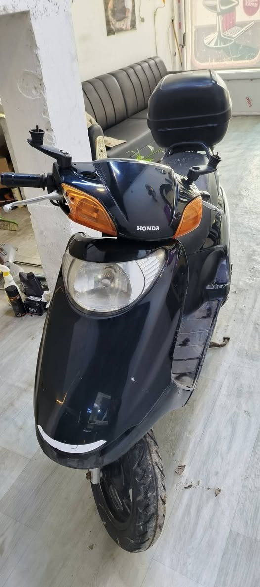 دراجه سبيسي ياباني 100 دراجه نكره سلف شلعه ومعدل اتخبل دراجه بلادي 550 وبيه مجال مكان بل بوبيات يم اسواق برتقاله ‏‪***********‬‏
