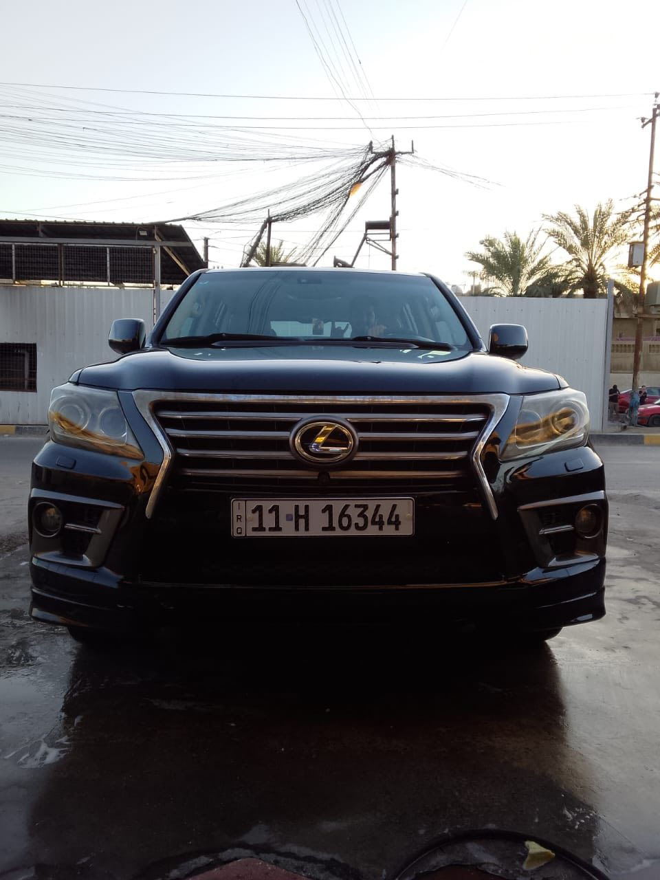 السلام عليكم  لكزز موديل 2010 بدون صبغ السعر 323ورقة  بيه مجال بسيط جدا  الأتصال  ***********.  او *********** موجود واتساب
