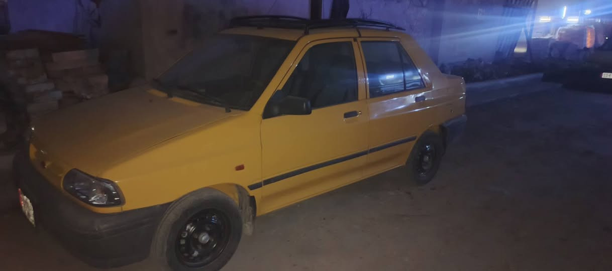 سيارة سايبة للبيع 2016 سيارة مبدل بنيد بس والباقي كوله مكفول السعر 45 وبيها مجال ***********4
