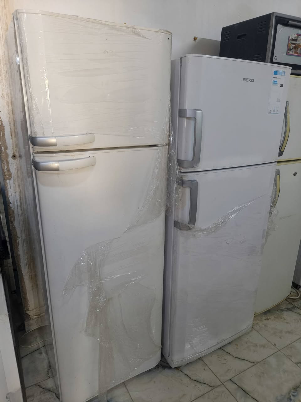 سلام عليكم جميع الاثاث مستخدم متوفر من كاونترات مستخدمه كنتور اربعه ابواب شرط نضافه شرط الاصلي  طباخات مصريه ثلاجات ميز طاعم دواوين قنفات العنوان تكريت القادسيه قطعع ٥٠٠مجمع الطبي 
الاستفسار***********
