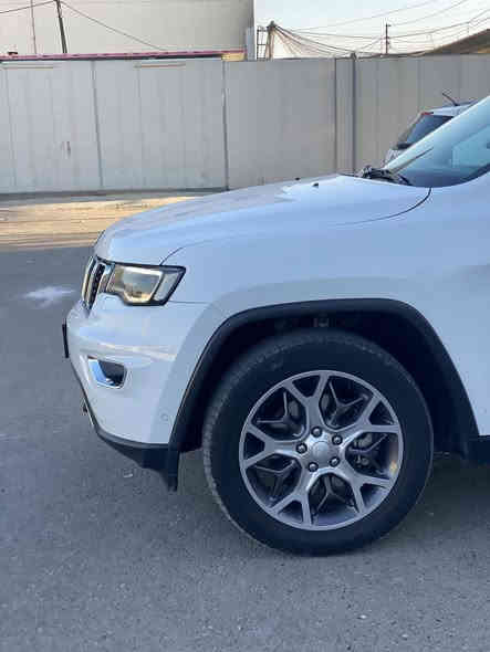 جيب لميتد 2019 خليجي وكالة ليث العبيدي 

فول مواصفات

ماشية 83 الف كيلو

رقم بغداد بأسمي

مكفولة من الصبغ والحادث

كير محرك تبريد كلة شركة 

مكاني بغداد العامرية

***********
