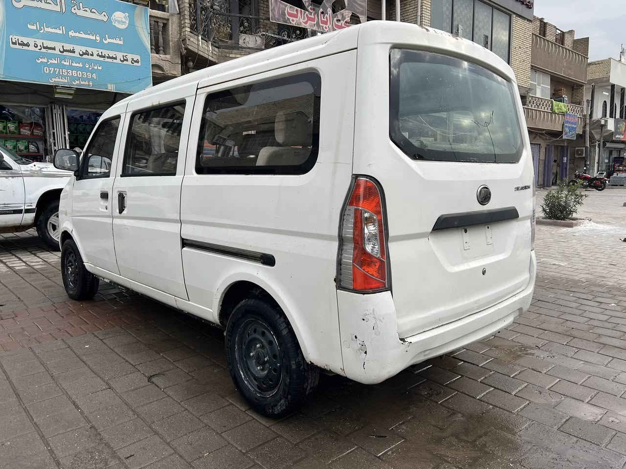 السلام عليكم ليفان 2014 شغاله وحلوه
سياره بلاديه ومابيه لا ضربه ولا صبغ كيره حلو مكينته تخبل ابيع مستعجل وجوه سوك 27$وبيه مجال 
*********** 
بغداد مدينة الصدر
