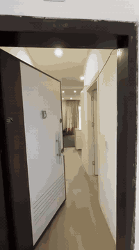 الايجار 320$  للتواصل 07768514604