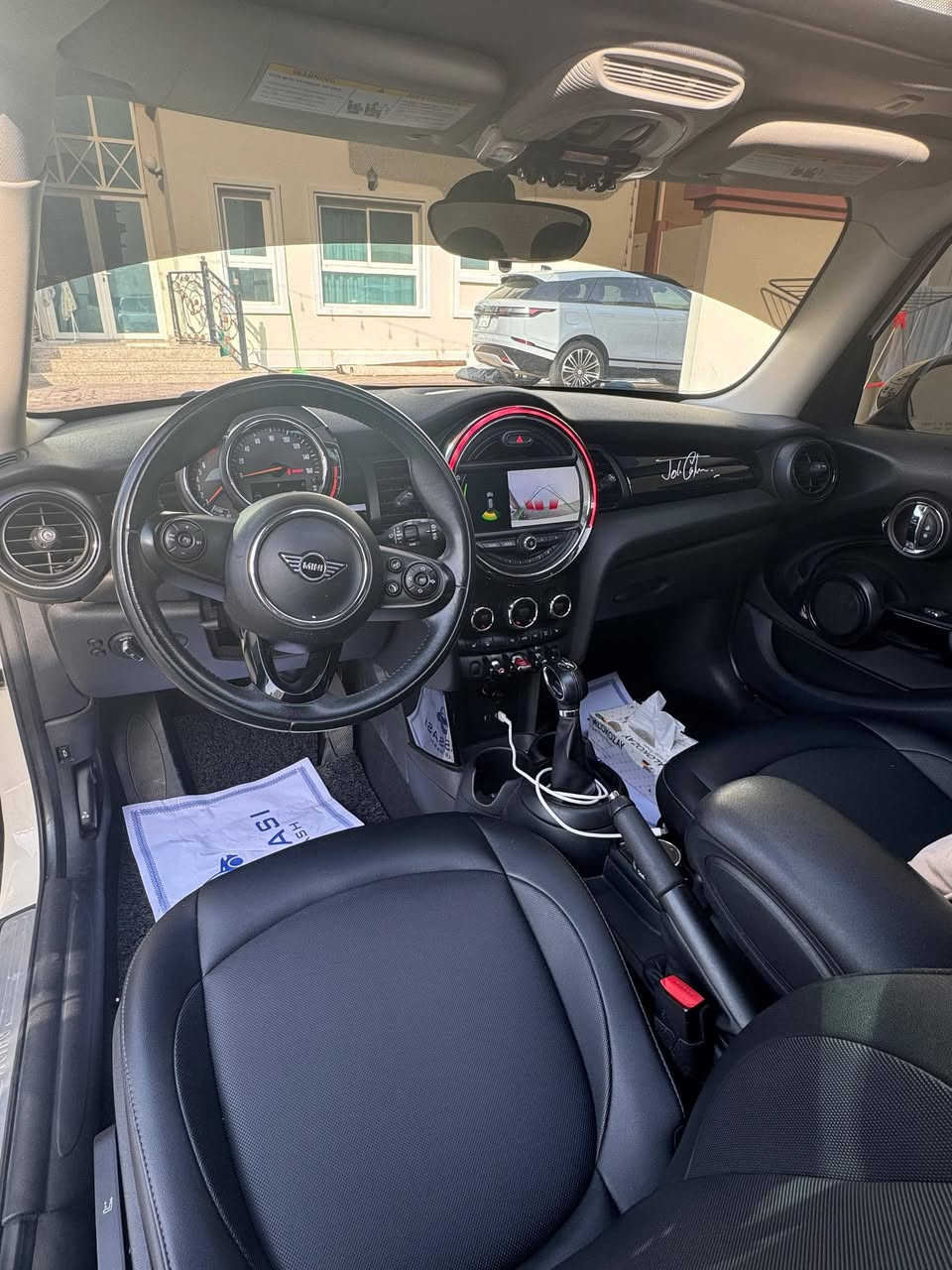 ميني كوبر Mini Cooper 
2019
وارد امريكا 
WMWXU1C5XK2J02832
بدون حوادث 
حاله ممتازه 
ممشي 129k km
موجوده في العين
مطلوب 32k درهم
055.15.00.105 
واتس واتصال 
0️⃣5️⃣5️⃣1️⃣5️⃣0️⃣0️⃣1️⃣0️⃣5️⃣


**إذا كنت صاحب هذا الإعلان وتريد حذفه لأي سبب، رجاءا أرسل رسالة إلى الدعم الفني**