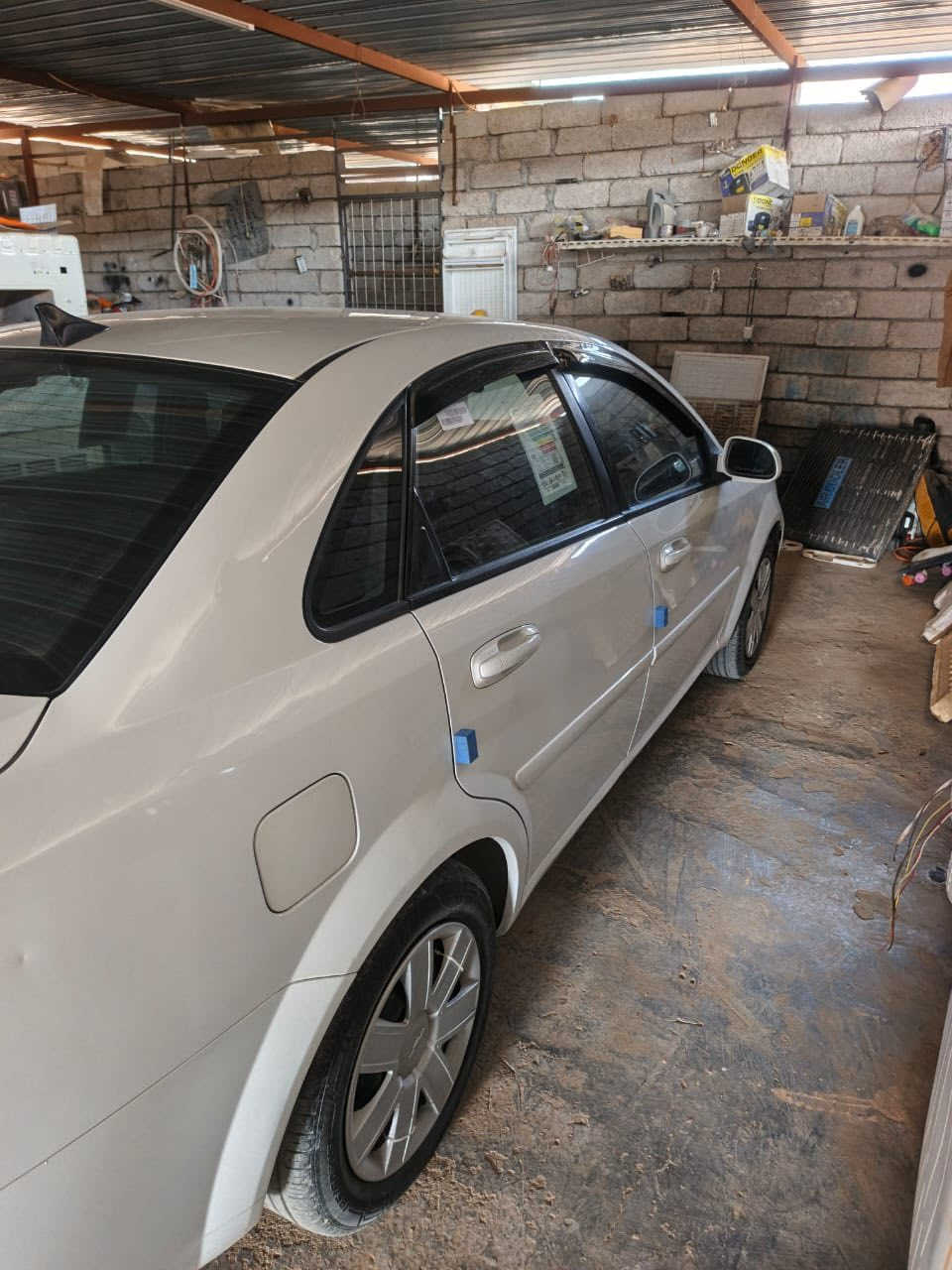 السلام عليكم اوبترا رقم جديد هزه جديده موديل 2010بدون صبغ بدون ضرر تبريد تدفئة شغال طخم جديد غير متواجد عل فيس سعر اتصال عل رقم ***********
