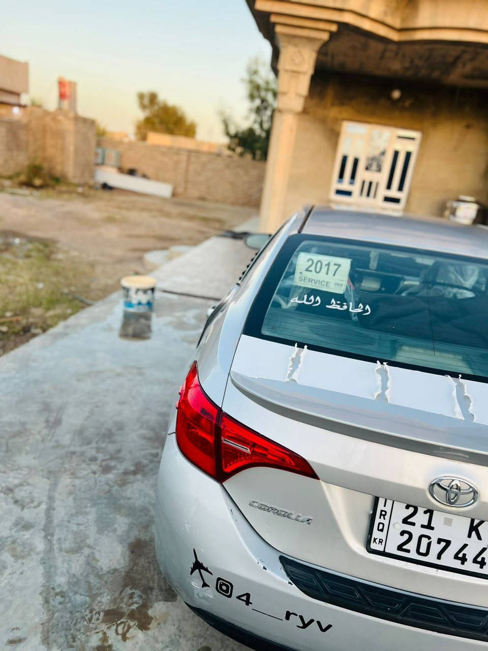 السلام عليكم للبيع كورلا 2017 وارد أمريكي حادث بنيد وجاملغ بدون دواخل كير محرك شرط رقم سليمانيه سنويه وهزه جديده شرط تحويل.
السعر 135 وبيها مجال قليل /العنوان / صلاح الدين _بيجي

رقم هاتف / ***********
