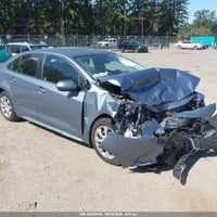 للبيع تيوتا كورله LE موديل 24السياره حاليا بلاردن ابيع بدون كمرك  ترهم...