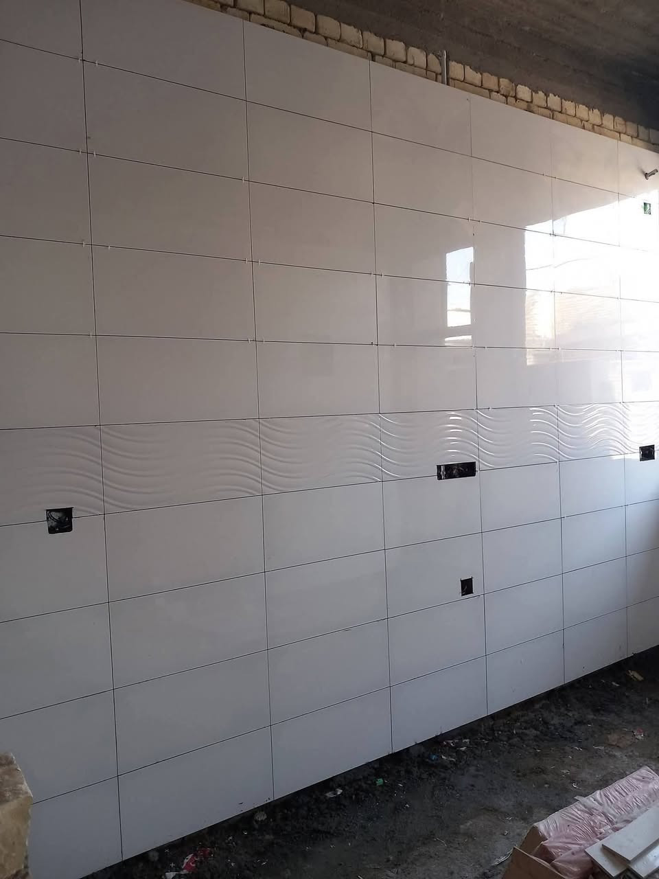 سلام عليكم 
كادر مصري سيراميك جدران ارضيات شغل درجه اولى كاشي ومرمر بورسلين وشغل في اسرع وقت وتسلم مهندس ***********
