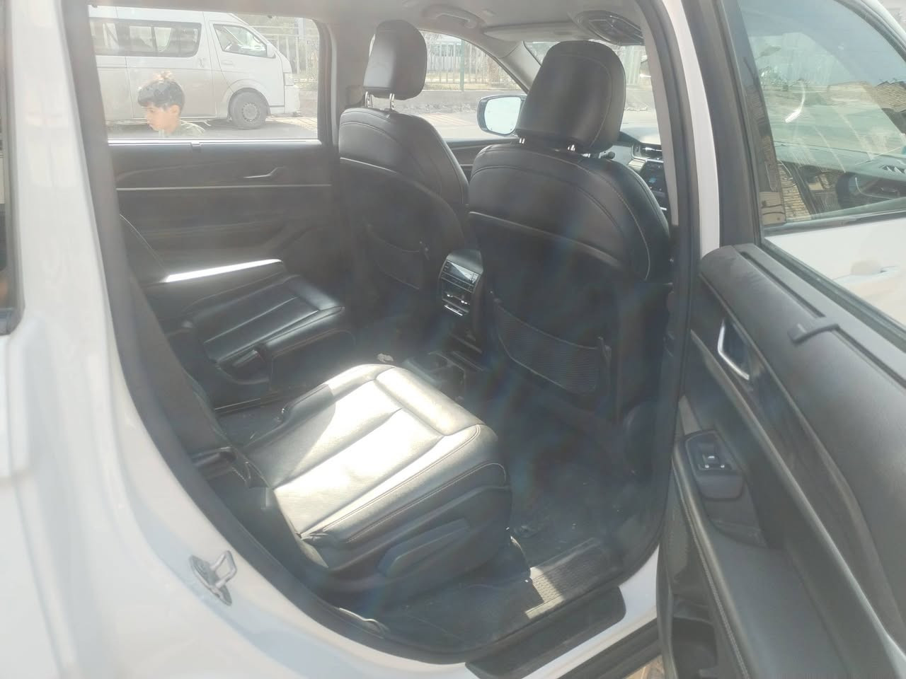 جيب لاريدو ٧ راكب فول مواصفات عداء الفتحه موديل 2023 حادثه بجم ماواصل الشاصي بيه حالوب بسيط داخل العرق ***********
