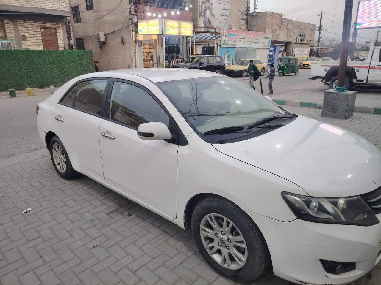 السلام عليكم عندي سايبا اريو موديل 2019للبيع رقم بغداد انكليزي كير ومكينه نظيفه تخم تاير جديد السياره ب اسم بنيه دكتوره عرضها 87 وبيها مجال
***********
