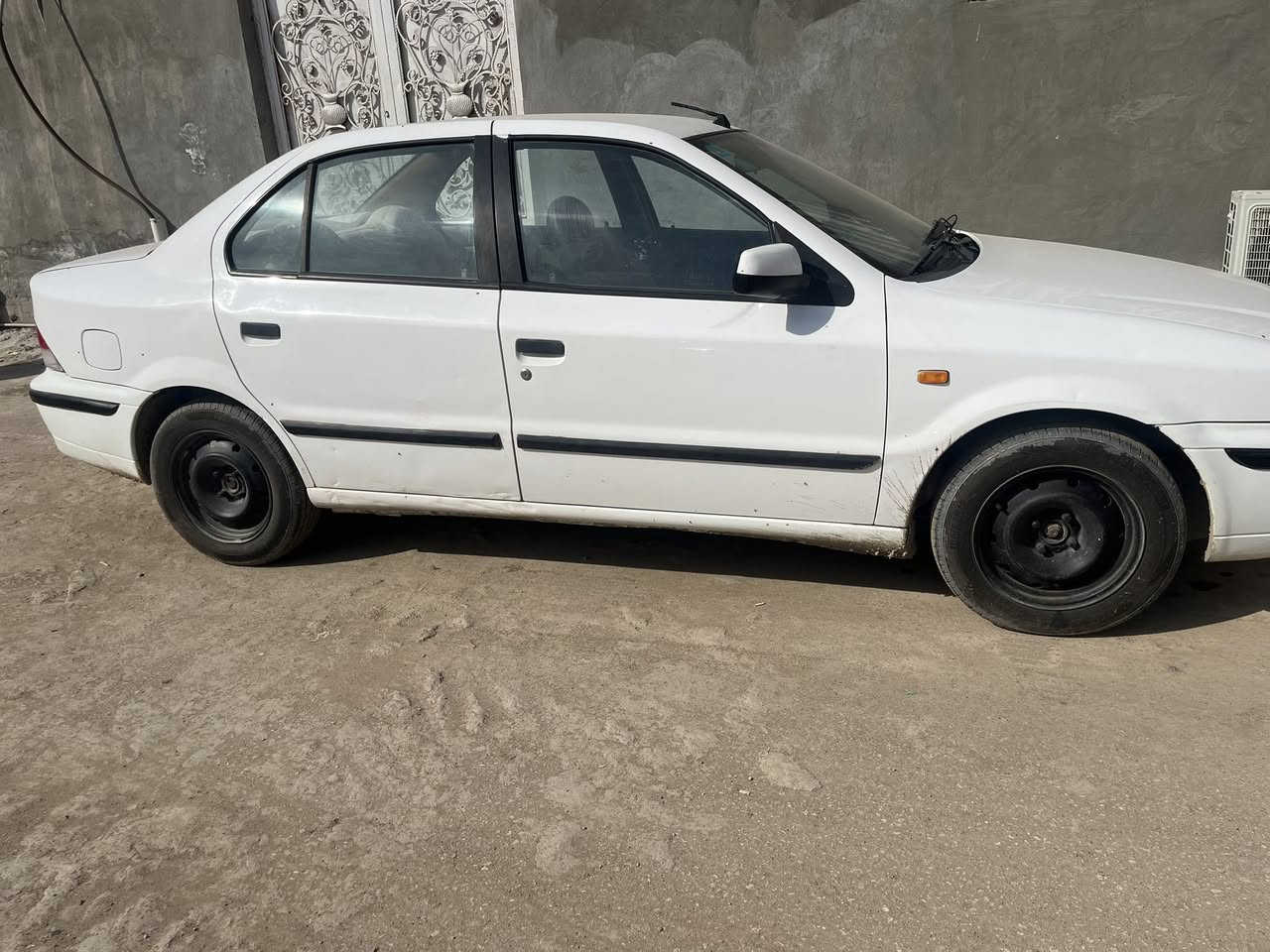 سمند مكفوله
رقم نكليزي  بسمي    محرك جديد تخم تاير جديد 
باتري جديد 
العنوان الشطره *********** 
السعر ٤٥
