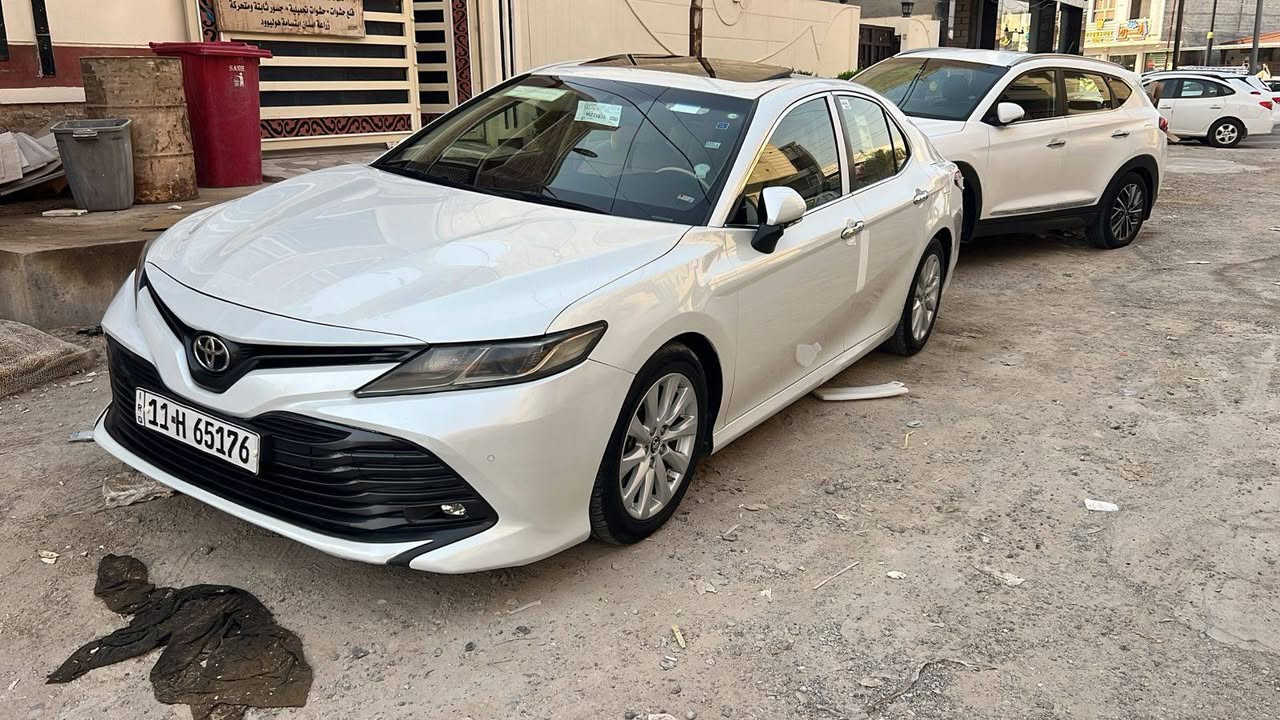 السلام عليكم........ كامري خليجي 20 ساز فول. .....السياره بيها صبغ قطعتين رش بل ابواب  وبارد قطعتين  جاملغ. الهلال السياره حيل نضيفه ماشيه 120.....شرط كير ومكينه وحدايه صدر . تخم تاير جديد مع ويل. جديد
السعر 200 يعني دفترين بيها مجال قليل
  سنويه 2030 مكاني تكريت 
***********
