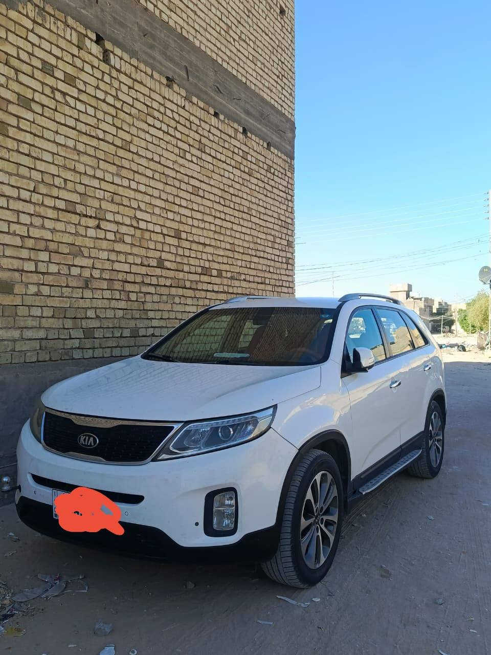 السلام عليكم
سورنتو خليجي موديل 15 سته سلندر

سبعه راكب 

رقم بغداد دولي بسمي هزه جديده السنويه 30

شرط التحويل. 

 فول مواصفات عده البانوراما. لا صبغ ولا معجون ولا تبديل فقط شخوط. مكينه جيده وكير جيد و حداديه جديده

كهربائيات كله شغاله كشن السائق كهربائي. 

غرفه جديده الأرضية مغلفه جلد 

3 قطع تبريد

حساس امامي وخلفي

تحكم ستيرن

تثبيت سرعه

بصمه تشغيل

بصمه أبواب
كامره
شاشة 

 5 ويل كروم

تاير جديد

اشاير بالمري

السعر 180 ورقة

العنوان كربلاء

رقم الموبايل ***********
